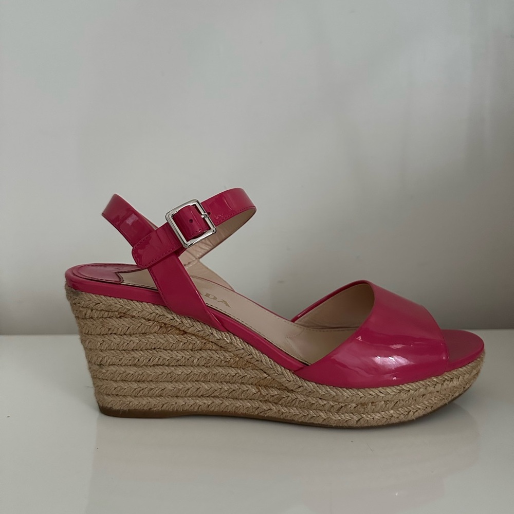 Prada Made in Italy Espadrille Wedge Sandals in Pink  Patent Sz38,5/ US8 $975